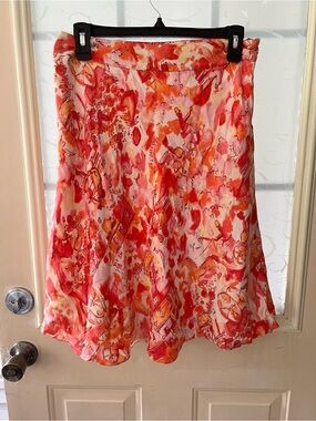 Vintage Valerie Stevens sz 10P flared A line 💯 silk skirt watercolor print.